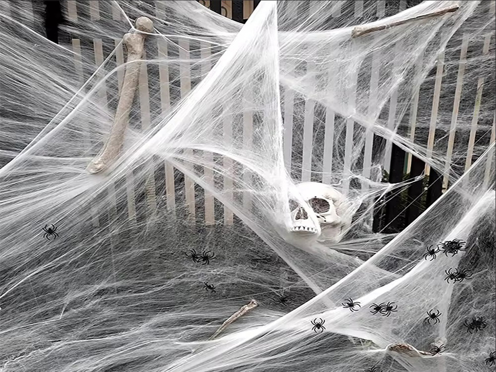 Dirbtinis baltas voratinklis su vorais dekoracija halloween