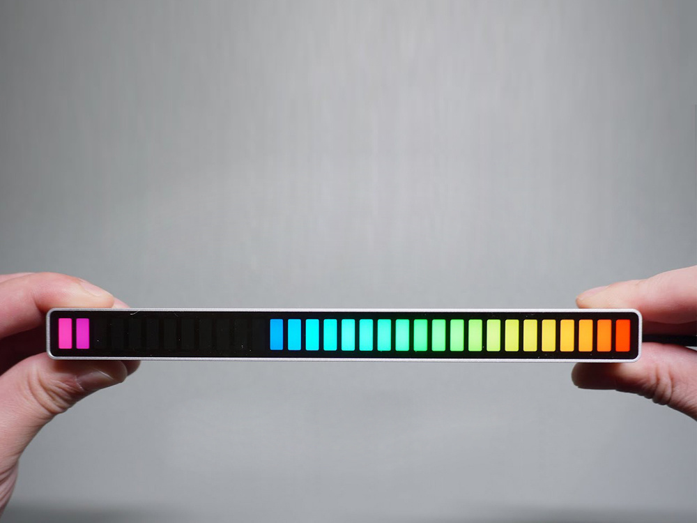 Led šviesos juosta su garso reakcija, rgb, 181x16x18 mm