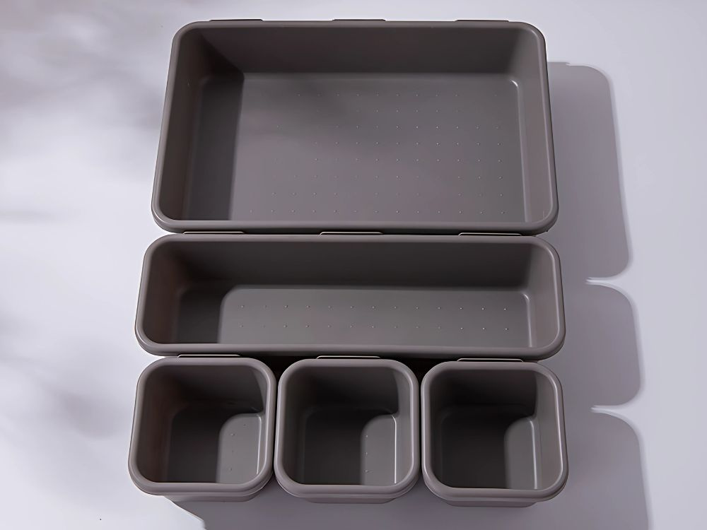 Plastikiniai organizatoriai įvairių dydžių, 8 vnt., pilki