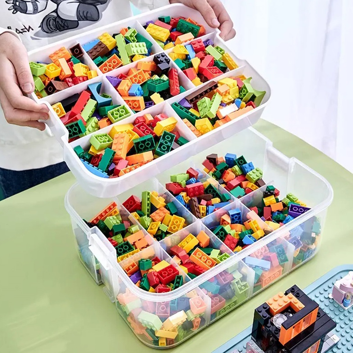 Plastikinis žaislų ir kaladėlių dėklas su 2 lygiais 2