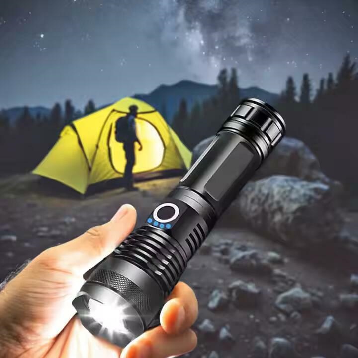 Žibintuvėlis taktinis zd154, cree led, 2000 lm, ipx8
