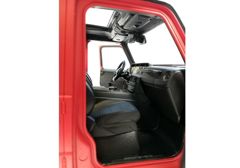 Raudonas mercedes g63 nuotolinio valdymo automobilis