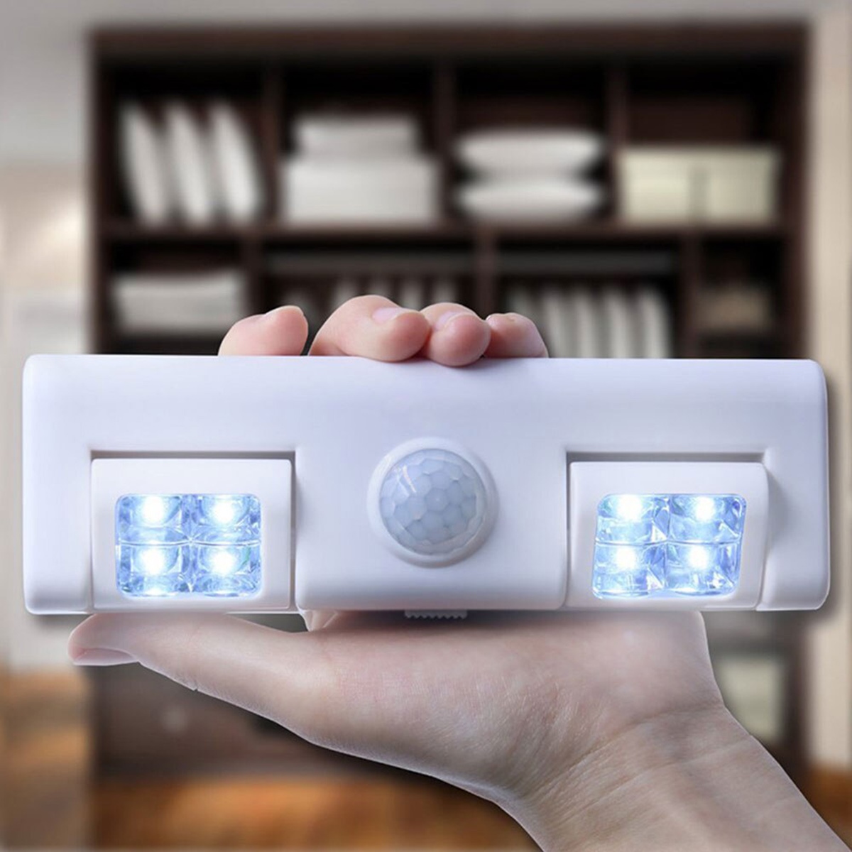 Led lempa su judesio ir prieblandos jutikliu, 8 led, juoda