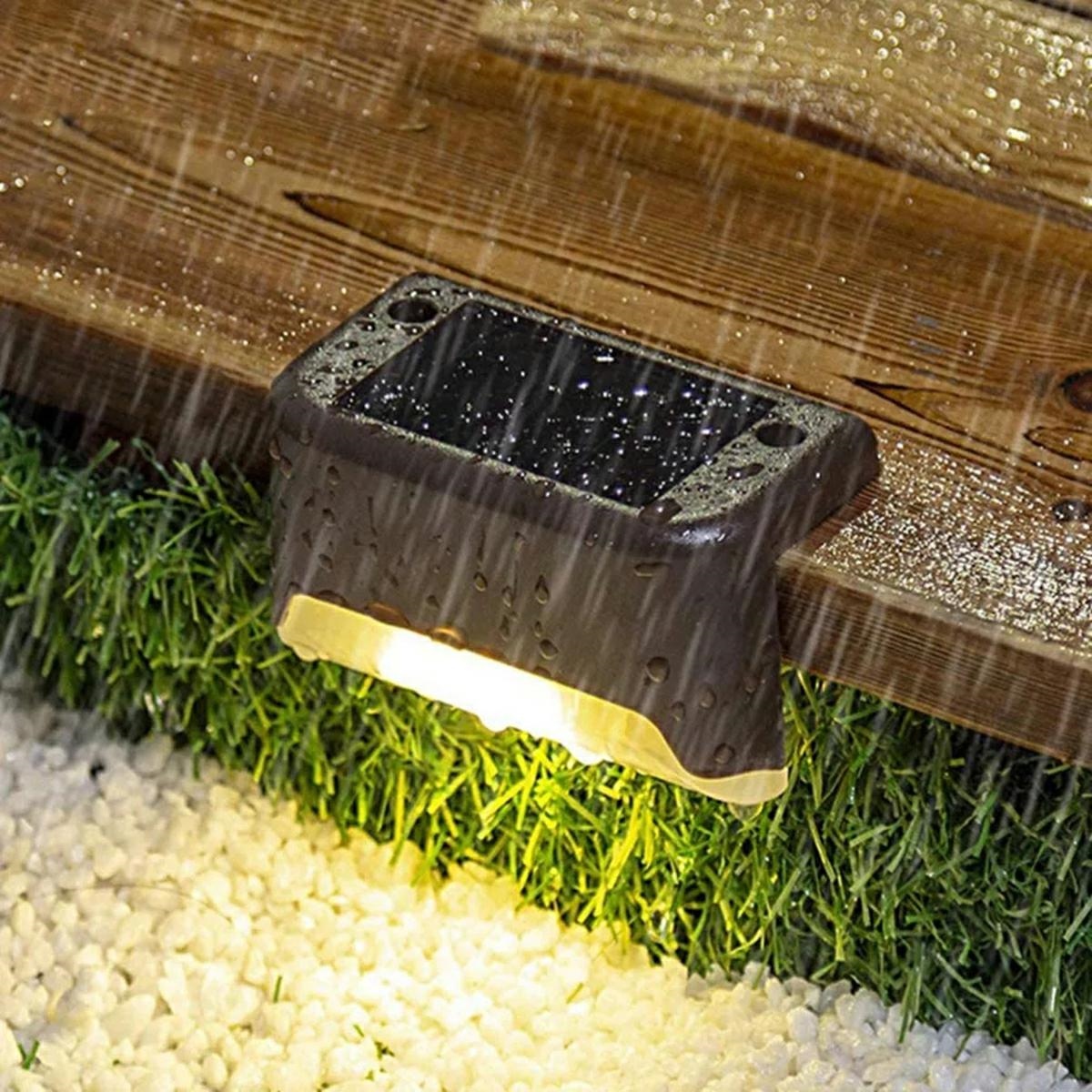 Saulės energija maitinamos led laiptų lempos, 4 vnt.