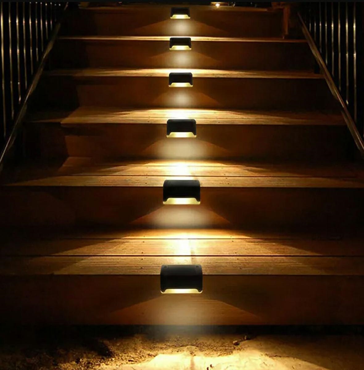 Saulės energija maitinamos led laiptų lempos, 4 vnt.