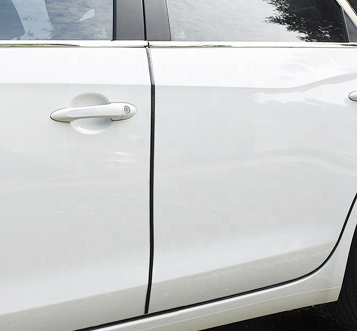 Automobilio durų apsauginė juosta 5m juoda