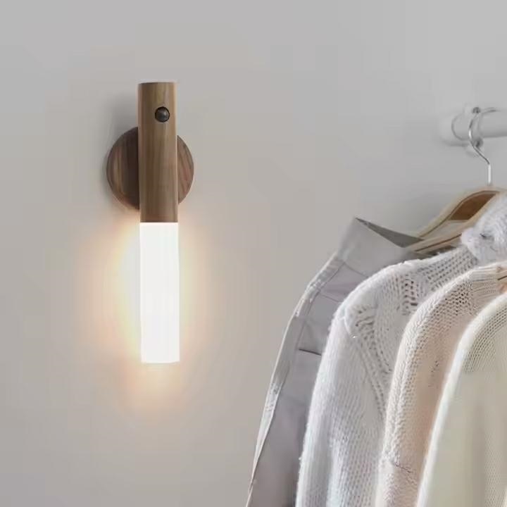 Led lemputė su judesio jutikliu zd155, 18 cm, šilta balta