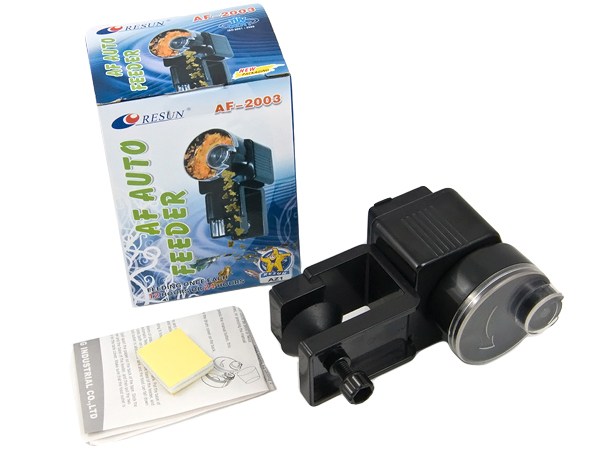 Automatinis akvariumo žuvų maisto tiektuvas