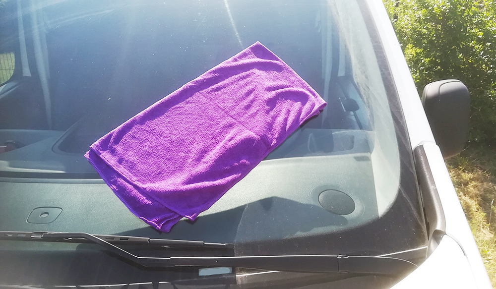 Mikropluošto rankšluostis 100x50 cm, violetinis