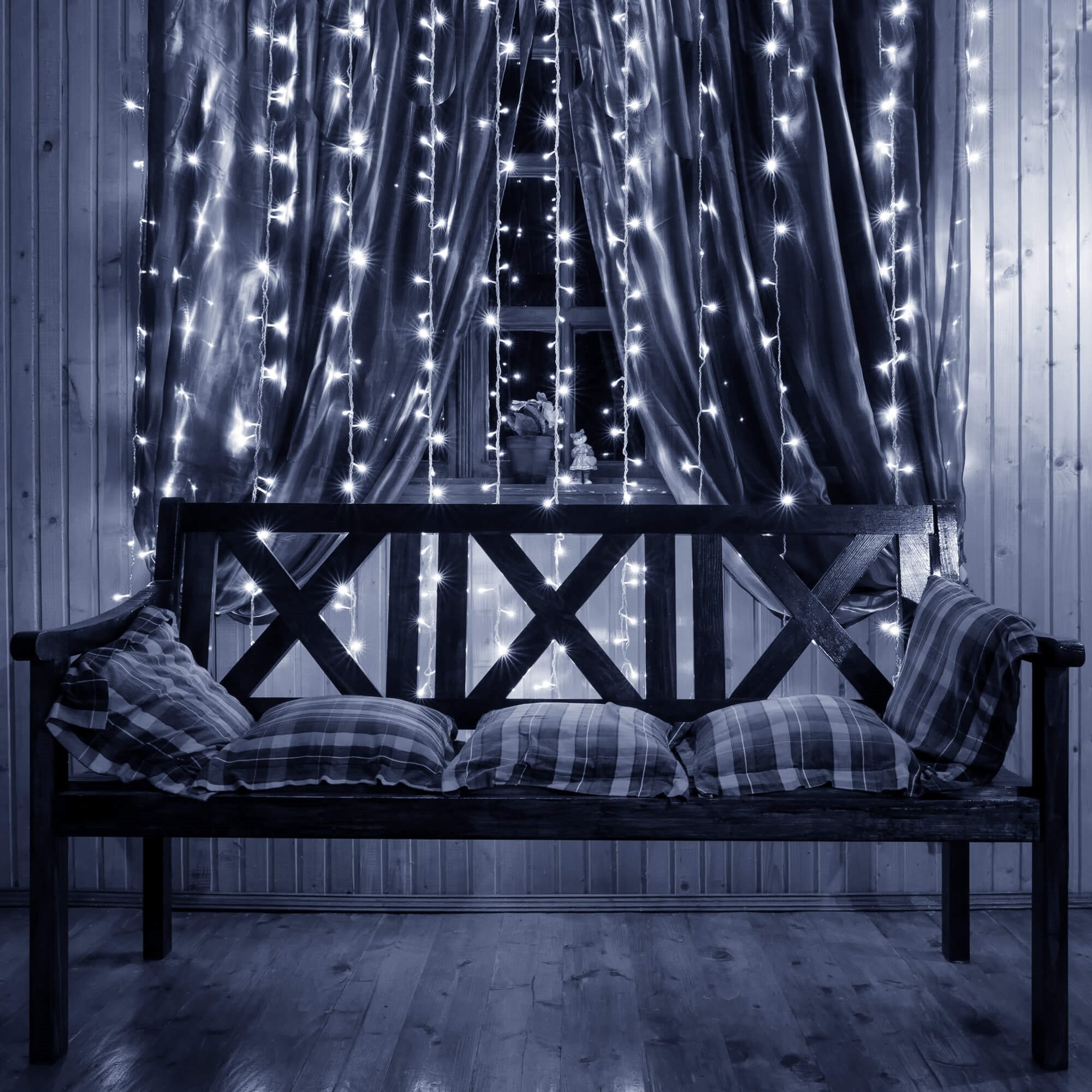 Aizkars Springos 300 LED gaismiņu 3x3
