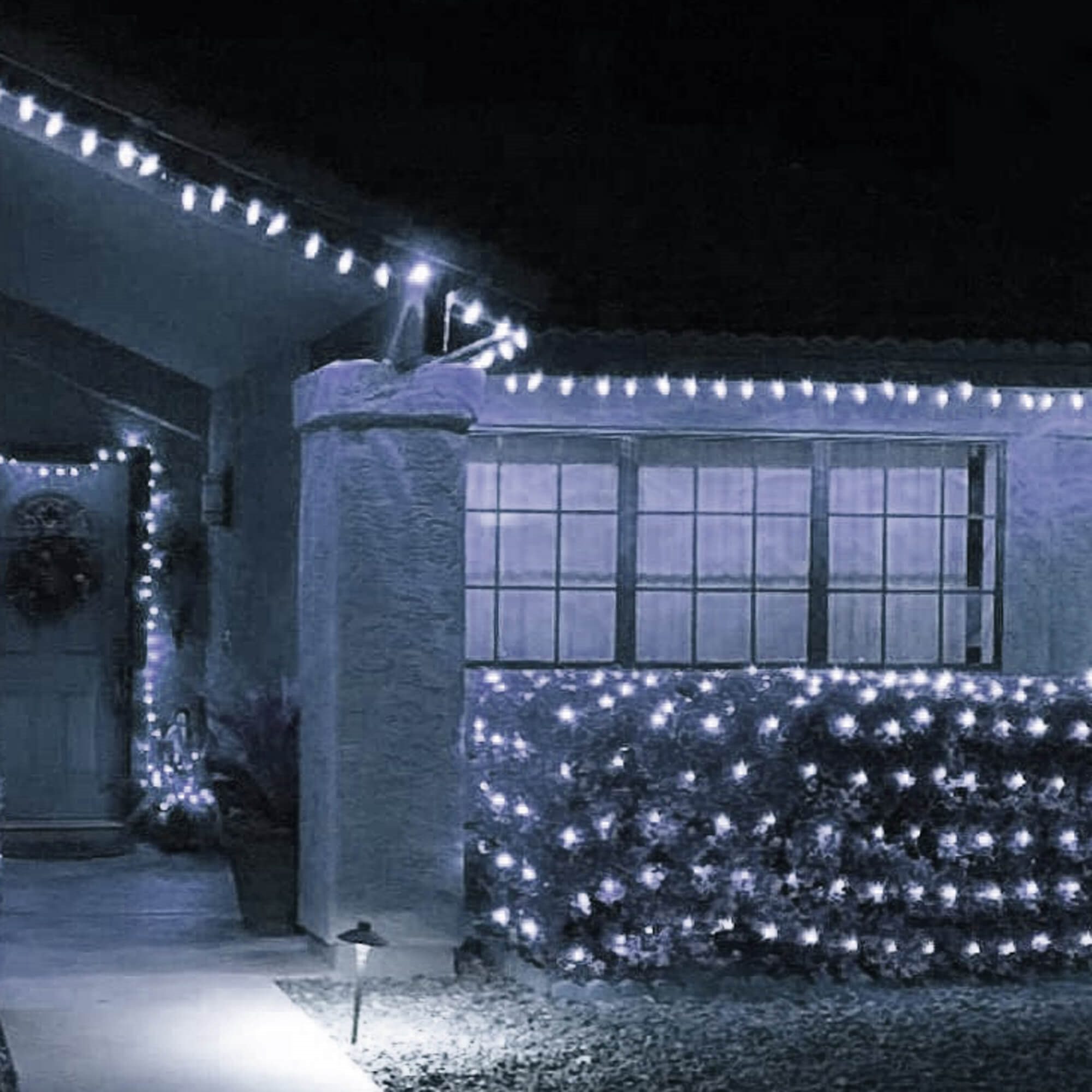 Užuolaidinė girlianda springos 144 led 2x2 mė