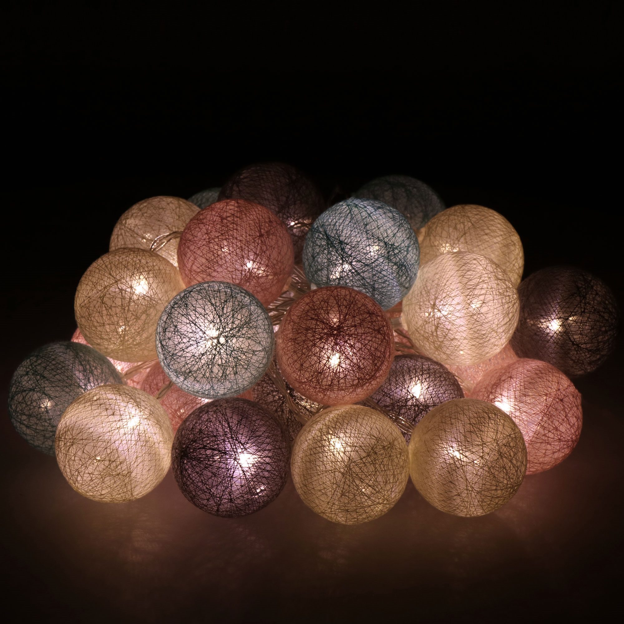 Girlianda springos 30 led rutuliukai šilta balta šviesa