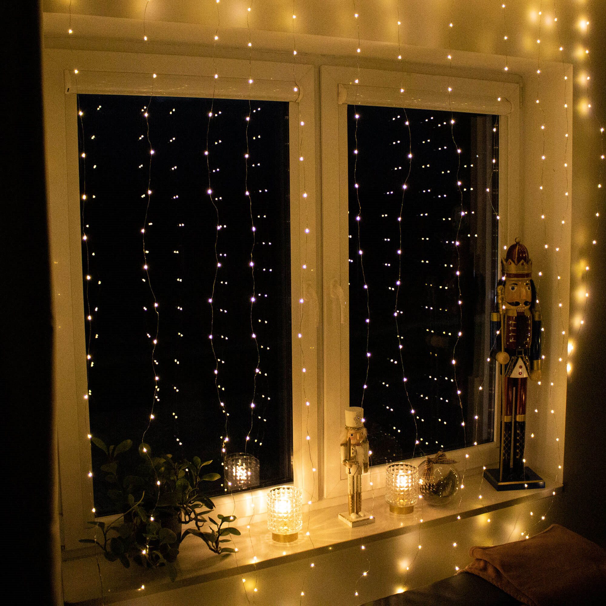 Kalėdinė girlianda springos 300 led, 3x3 m, šiltai balta