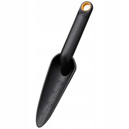 Daržininko kastuvėlis Fiskars Solid 1072101