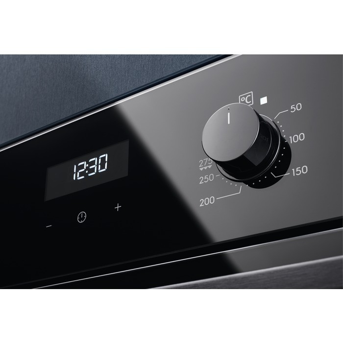 Orkaitė electrolux eoe5c71z