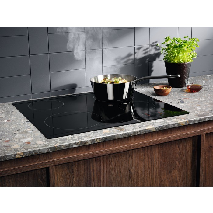 Keraminė kaitlentė electrolux lib60420ck