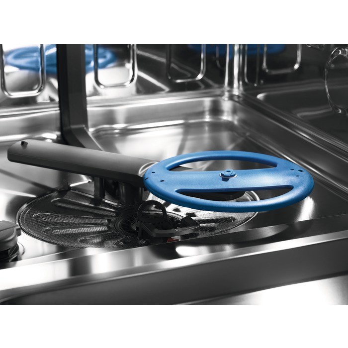 Indaplovė electrolux eec767310l