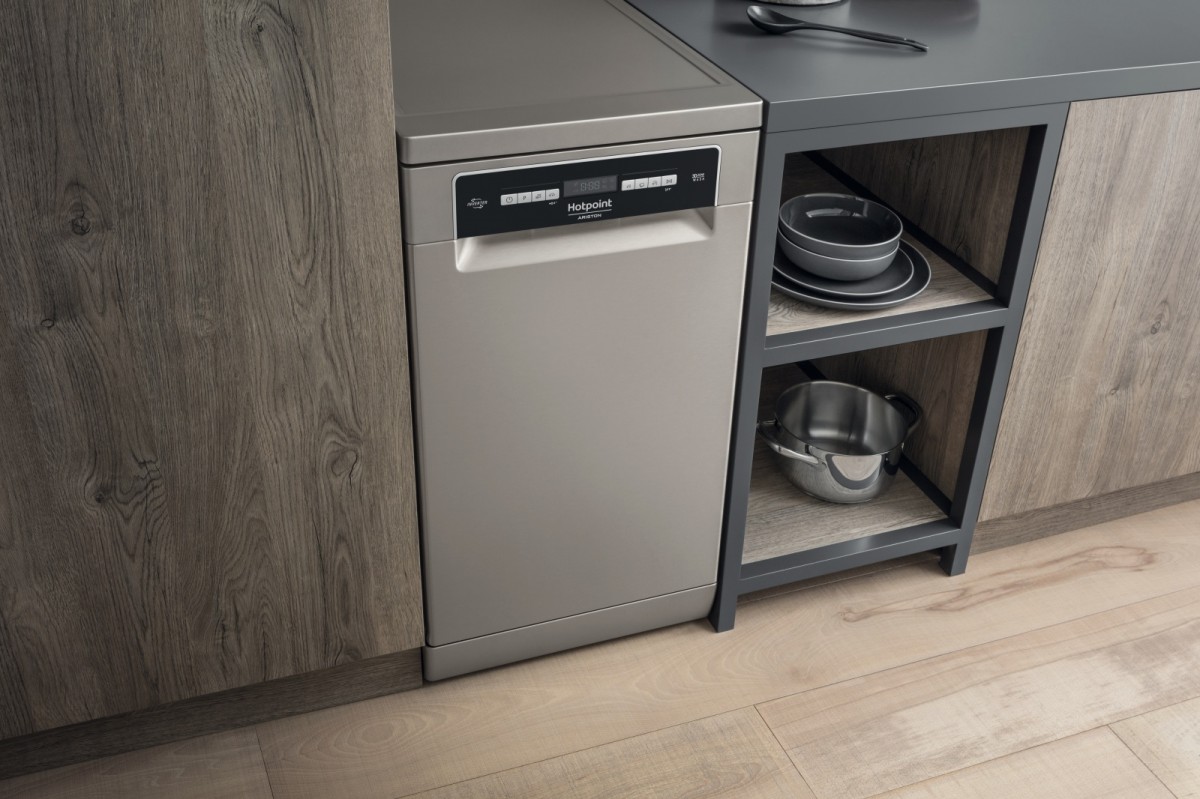 Indaplovė hotpoint-ariston hsfo3t223wcx
