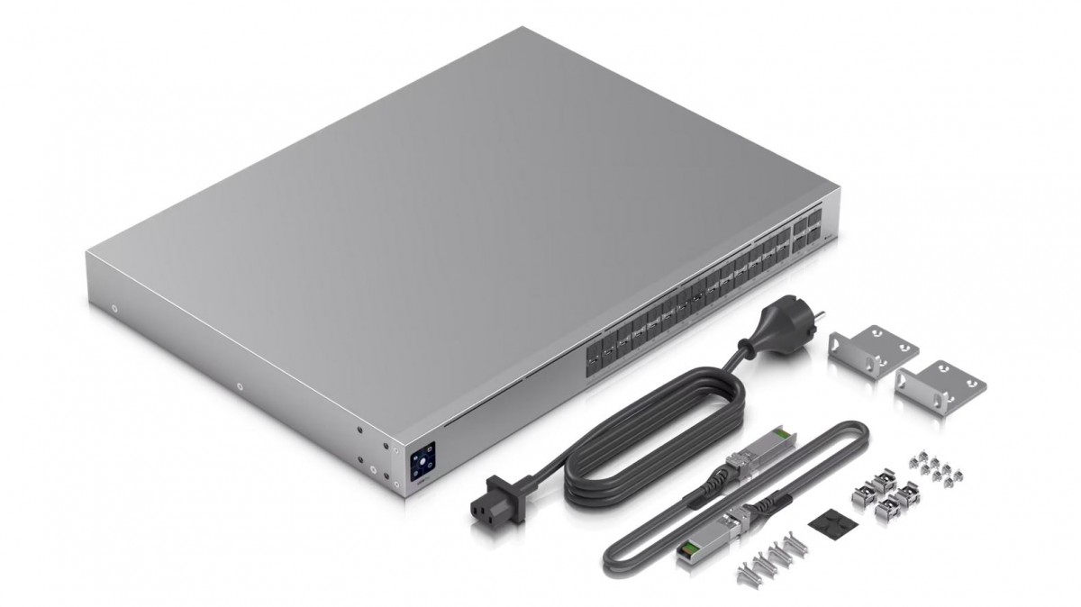 Jungiklis ubiquiti unifi tinklo, su 28 sfp+ ir 4 sfp28 prievadais