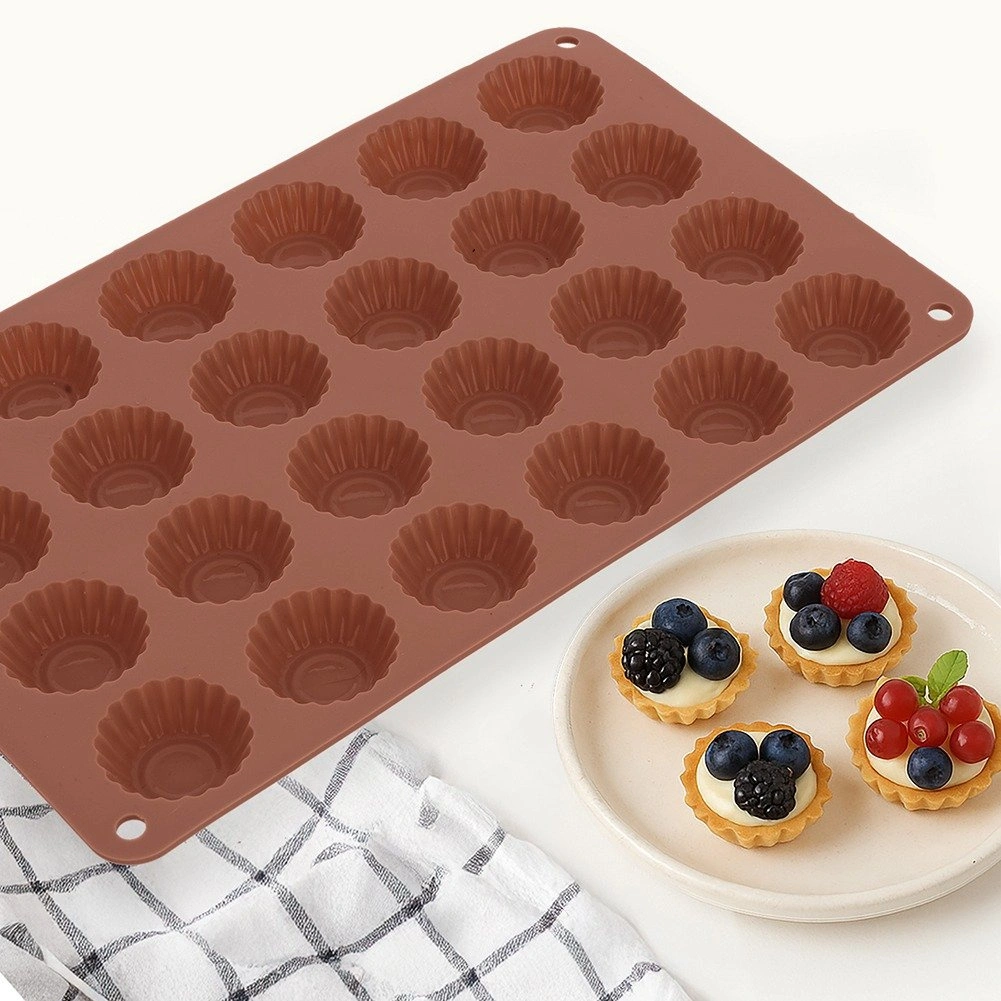 Silikoninė kepimo forma 24 mini keksiukams, ruda, 27,5 × 17 × 1,3 cm