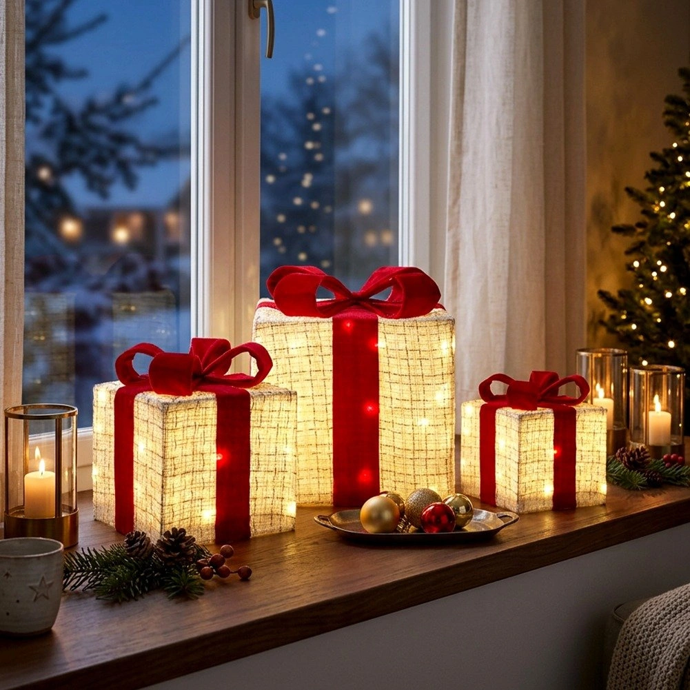 LED dovanų dekoracijų rinkinys su laikmačiu, baltas, 15 × 15 × 13,5 cm / 20 × 20 × 18,5 cm / 25 × 25 × 28 cm, 3 vnt. 3